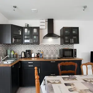 Du Charme Provençal Hébergement de vacances Sénas